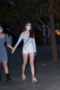 【精选街拍】Vol.3328 清甜靓丽白色短裤 [64P-1.34GB]